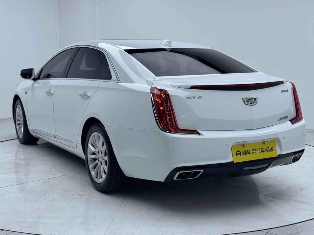 Cadillac XTS 2018 28T Elite – фото 5