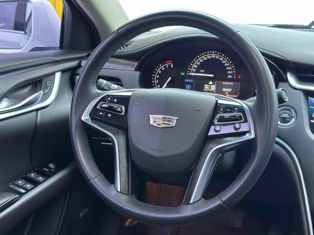 Cadillac XTS 2018 28T Elite – фото 16