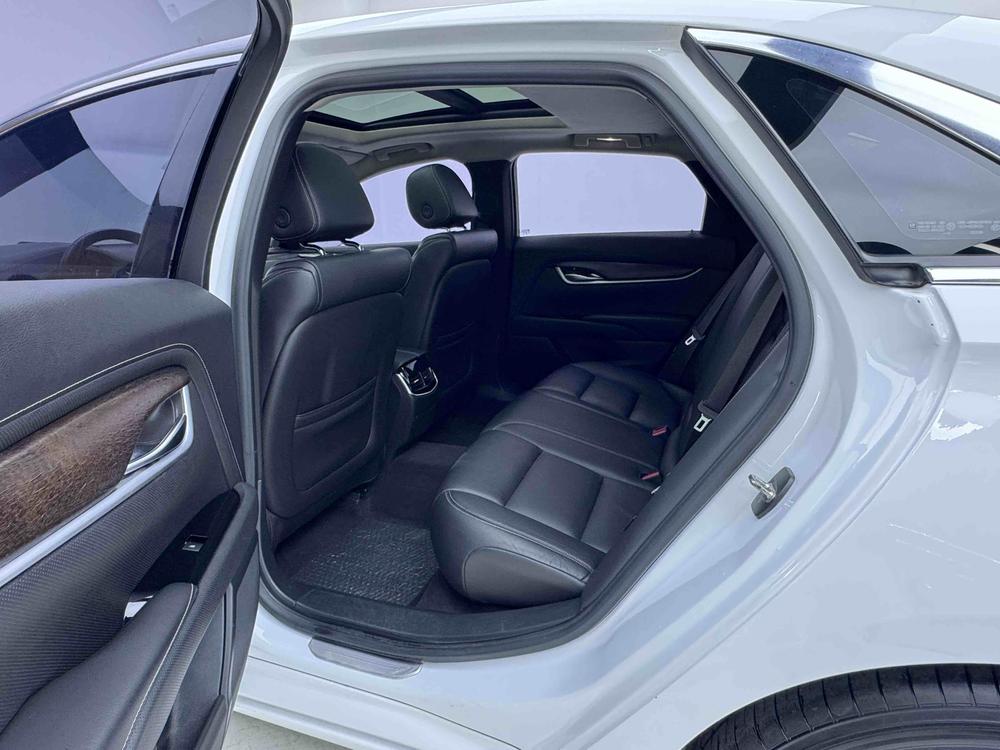Cadillac XTS 2018 28T Elite – фото 18