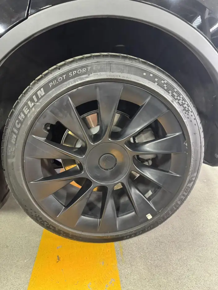 Model Y 2023 Model Long Battery Life Pro All-wheel drive version – фото 9