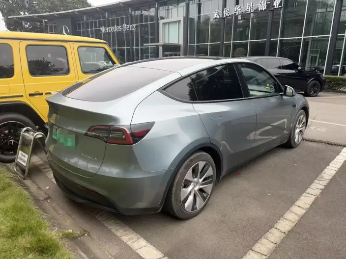 Model Y 2022 Model Rear-wheel drive version – фото 5