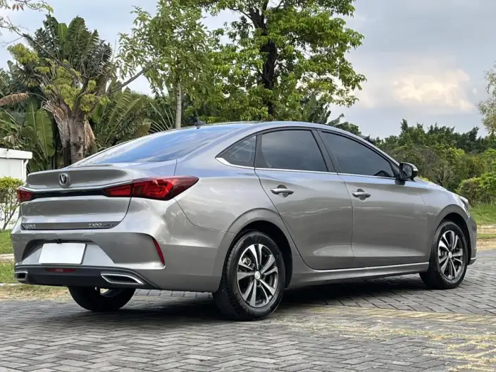 Changan Eado 2022 Model PLUS 1.6L GDI Manual Luxury Model – фото 7
