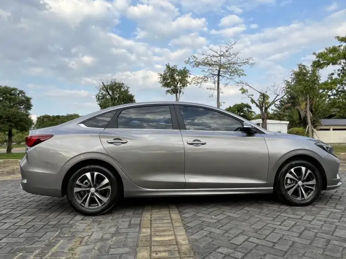 Changan Eado 2022 Model PLUS 1.6L GDI Manual Luxury Model – фото 8