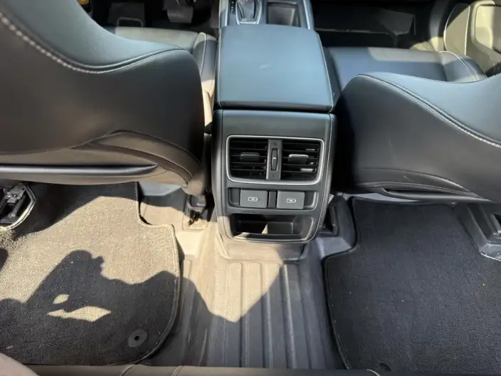 Honda INSPIRE 2019 Model 260TURBO Jingyue Edition China VI – фото 9