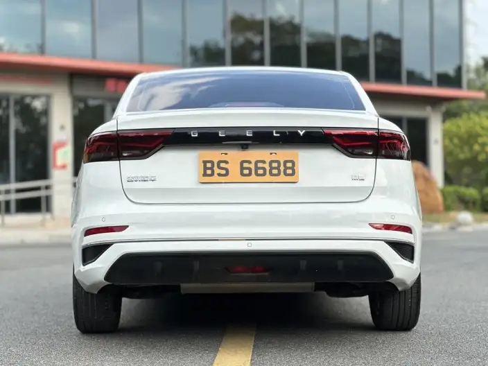 Geely Emgrand 2023 Model No. 4 Gen Champion Edition 1.5L CVT Luxury Model – фото 6