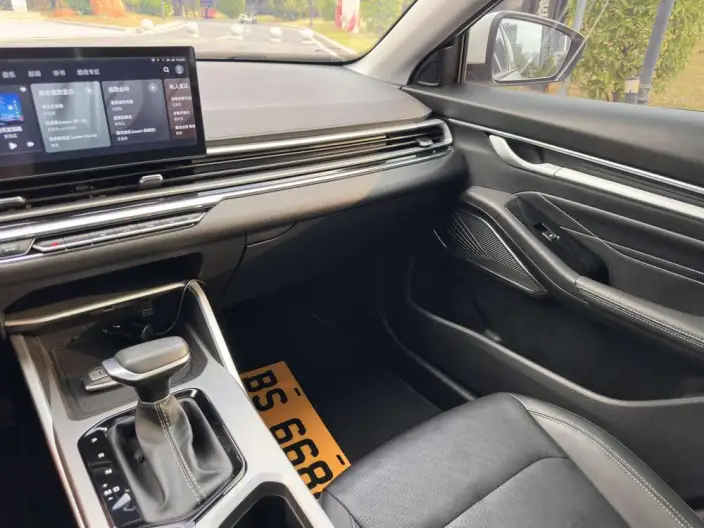 Geely Emgrand 2023 Model No. 4 Gen Champion Edition 1.5L CVT Luxury Model – фото 10
