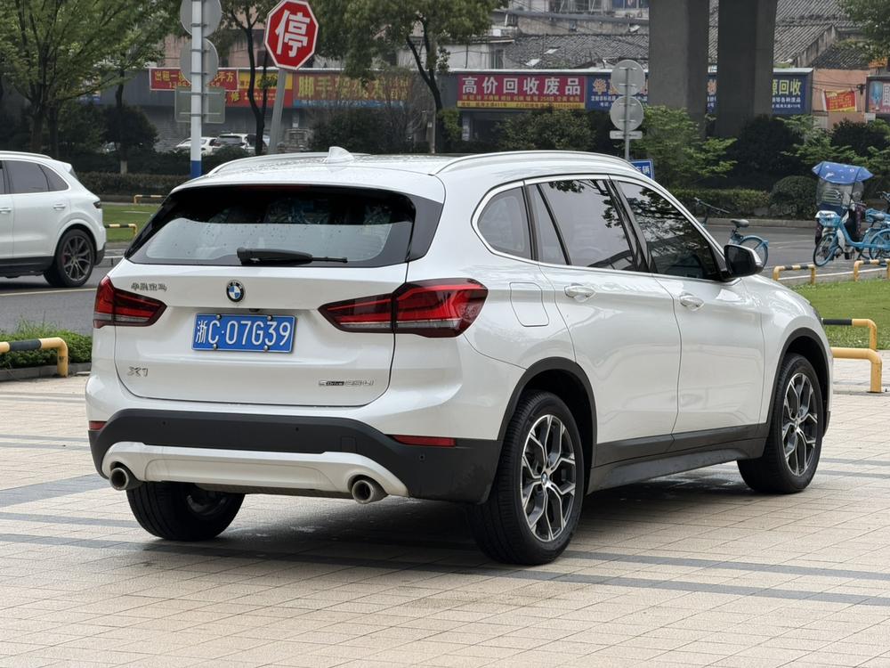 BMW X1 2021 sDrive25Li Leader – фото 6