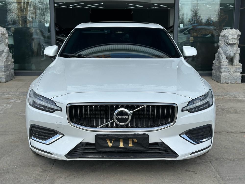 Volvo S60 2025 B4 Intelligent Leisure Luxury Edition – фото 2