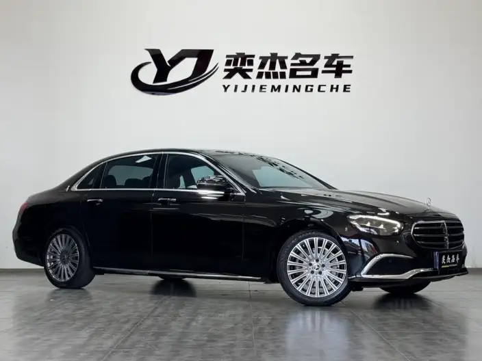 Mercedes-Benz E-Class 2022 Model E 300 L Luxury Model Sports sedan – фото 3