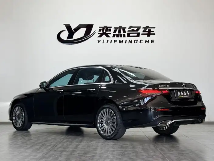 Mercedes-Benz E-Class 2022 Model E 300 L Luxury Model Sports sedan – фото 4