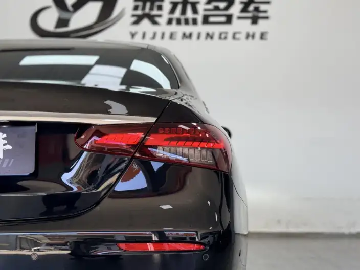 Mercedes-Benz E-Class 2022 Model E 300 L Luxury Model Sports sedan – фото 9