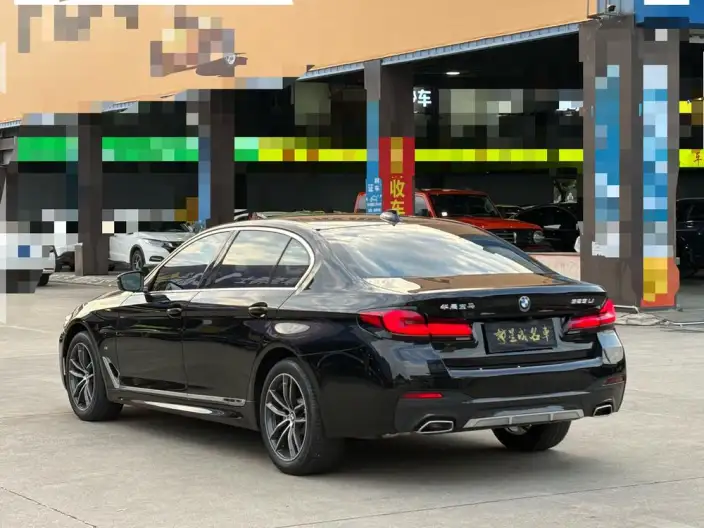 BMW 5 Series 2022 Model 525Li M Sports Set – фото 4