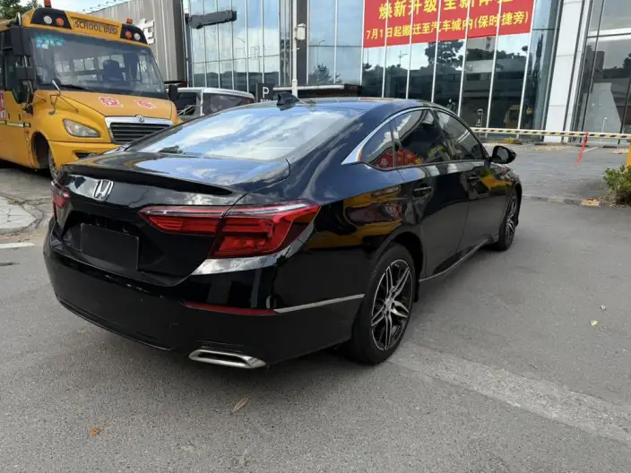 Honda INSPIRE 2022 Model 260TURBO Jingyue Edition – фото 6