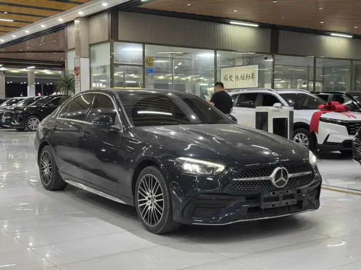 Mercedes-Benz C-Class 2023 Model C 260 L Sports Edition – фото 3