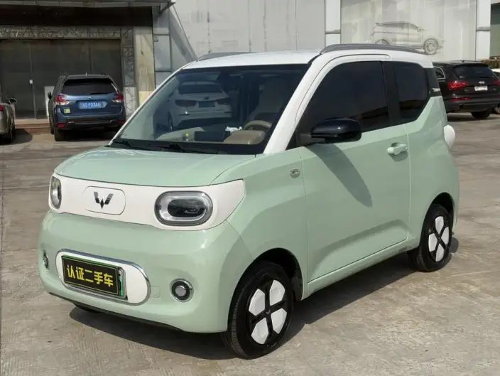 Wuling Hongguang MINIEV 2024 Model 215km Advanced version Lithium Iron Phosphate