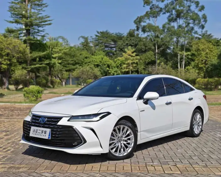 Toyota Avalon 2022 Model Hybrid 2.5L XLE Premium Edition – фото 1