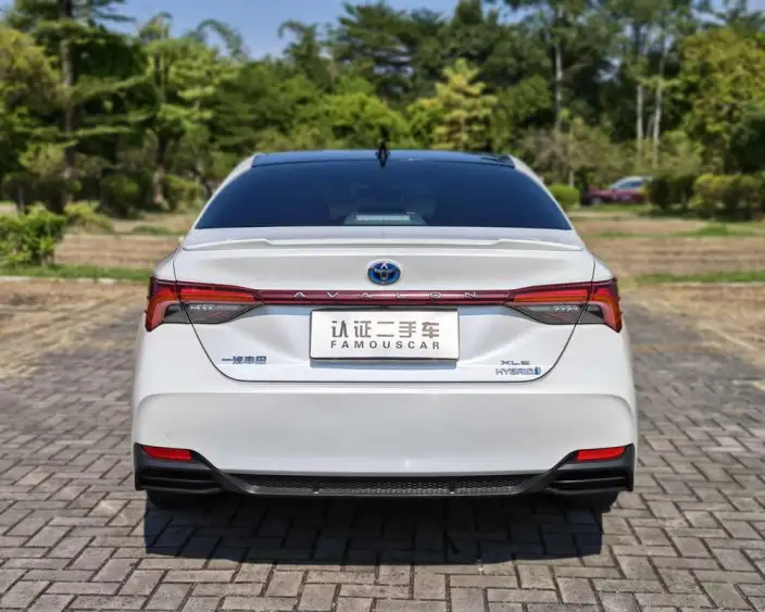 Toyota Avalon 2022 Model Hybrid 2.5L XLE Premium Edition – фото 5