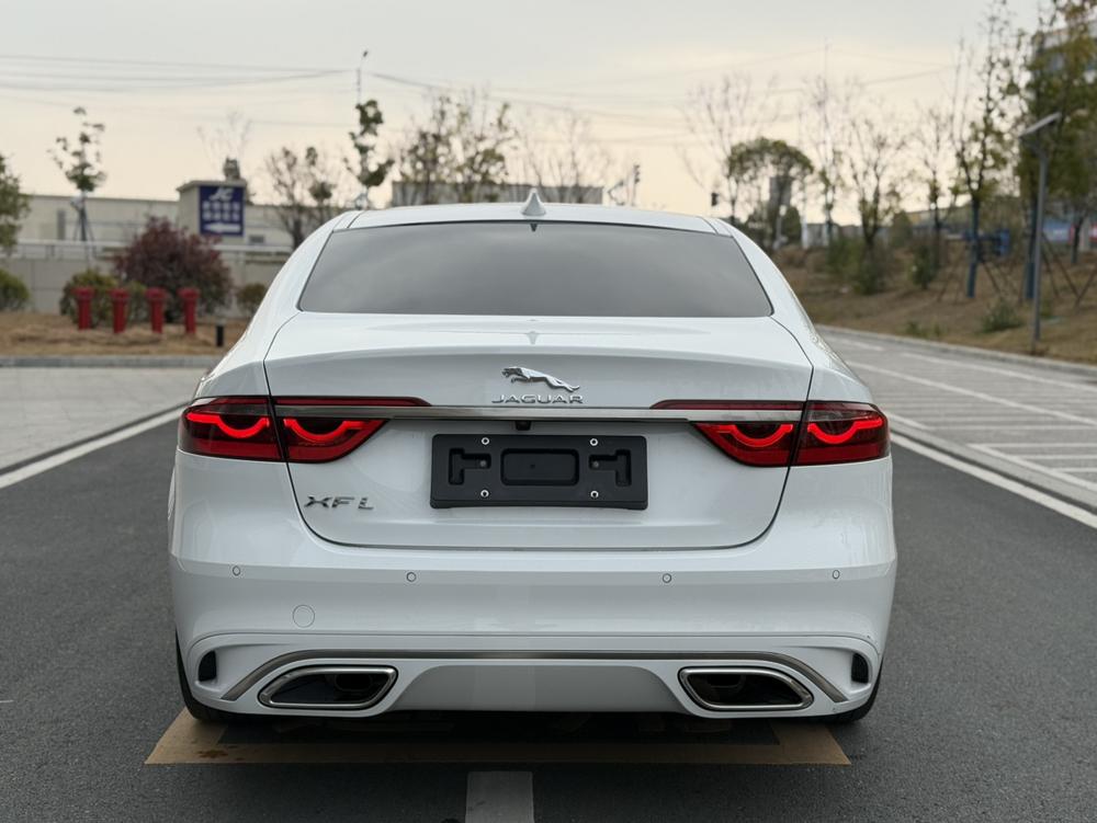 Jaguar XFL Модель 2022 года 2.0T P200 2WD Elite Deluxe Edition – фото 5