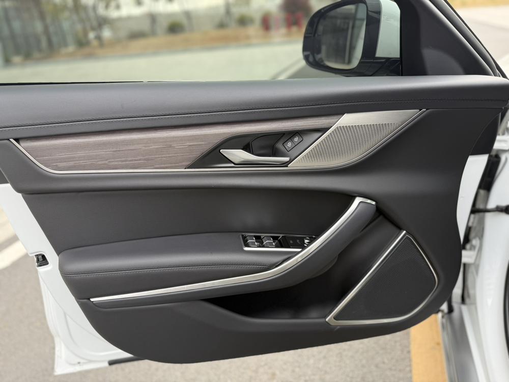 Jaguar XFL Модель 2022 года 2.0T P200 2WD Elite Deluxe Edition – фото 8