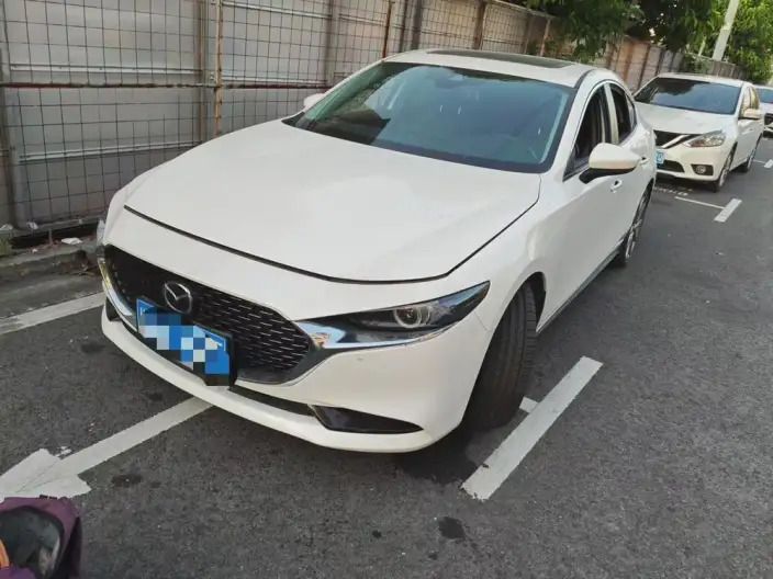 Mazda3 Axela 2023 Model 2.0L Automatic Zhi Shine Edition