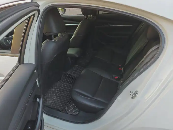 Mazda3 Axela 2023 Model 2.0L Automatic Zhi Shine Edition – фото 8