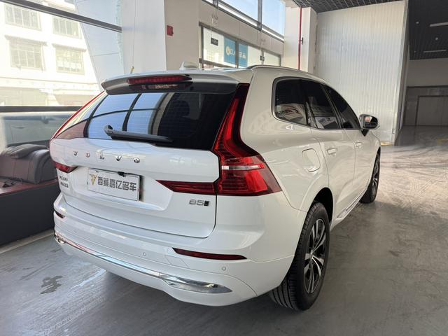 Volvo XC60 2025 B5 AWD Intelligent Long Range Luxury Edition – фото 4