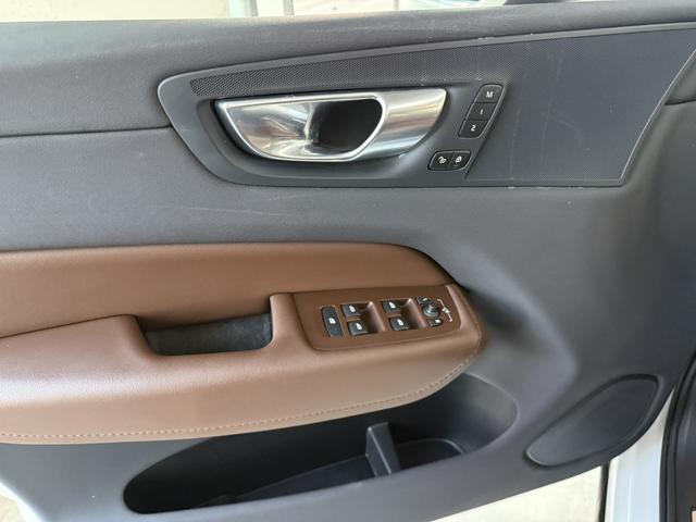 Volvo XC60 2025 B5 AWD Intelligent Long Range Luxury Edition – фото 9