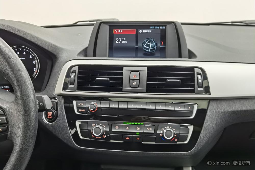 BMW 1 Series Imported Модель 2018 года 118i Leading – фото 13