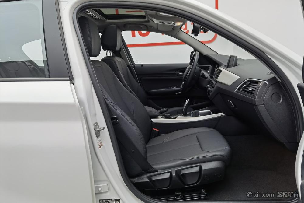 BMW 1 Series Imported Модель 2018 года 118i Leading – фото 24