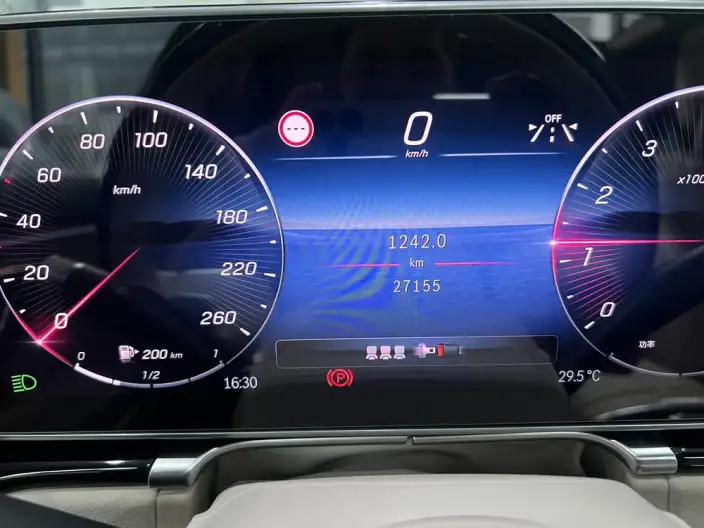 Mercedes-Benz S-Class 2024 Model 4.0T Automatic 4WD 5 seat Parallel Imported – фото 6