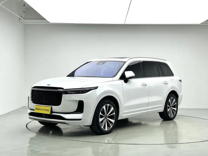 Li Auto ONE 2021 Model Extended Range 6 seat Edition – фото 1