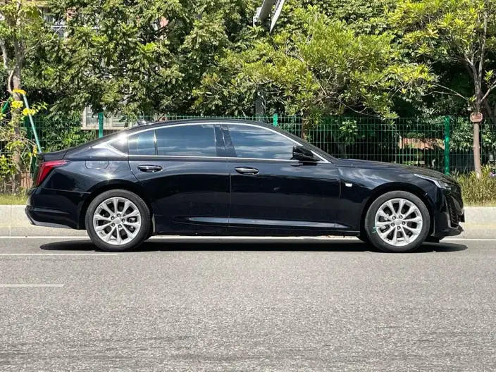 Cadillac CT5 2023 Model 28T Luxury Model Standard Edition – фото 7