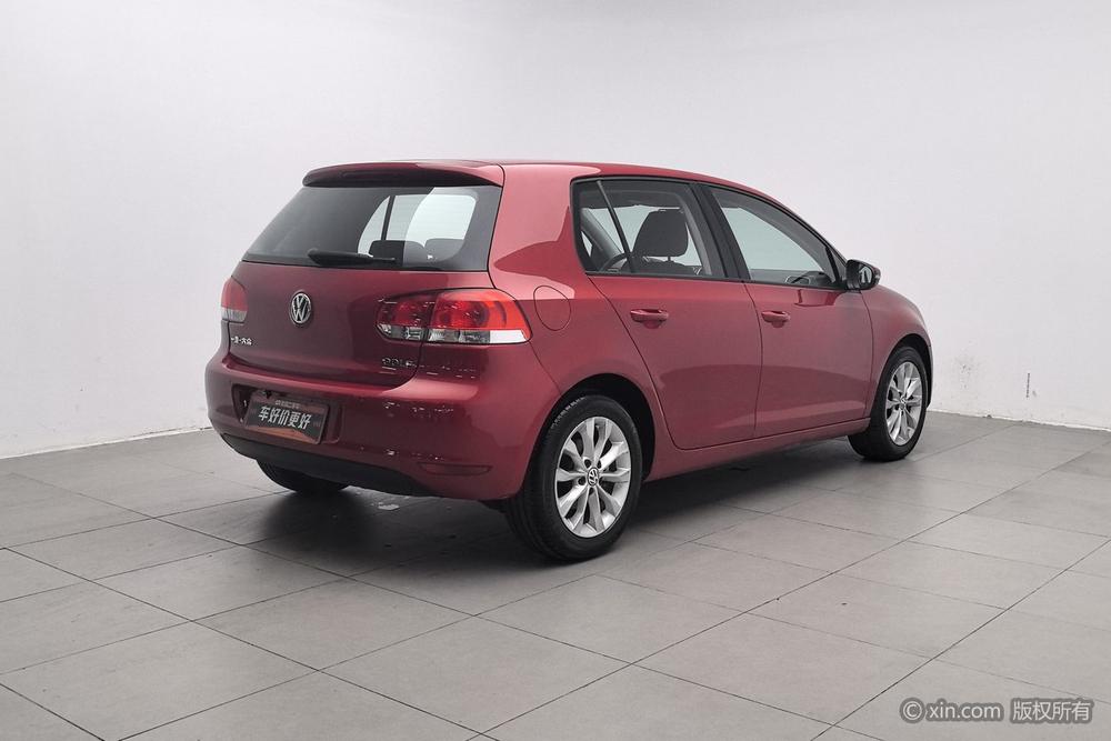 Volkswagen Golf 2012 1.6 Automatic Comfort – фото 4