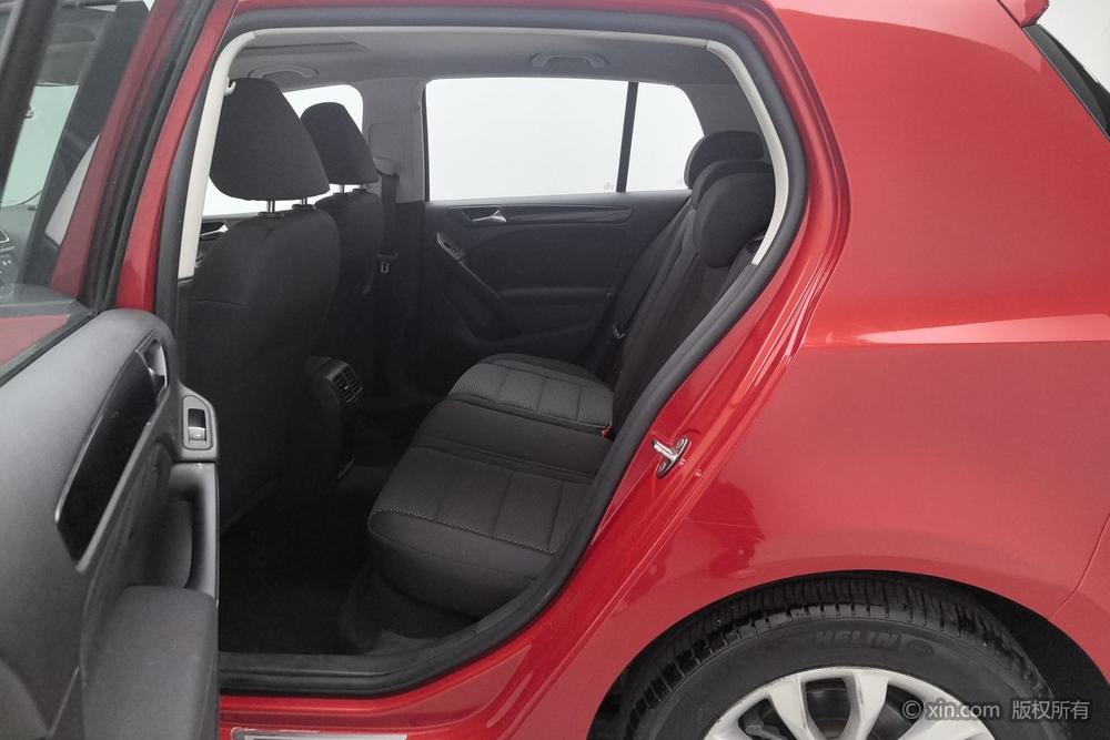 Volkswagen Golf 2012 1.6 Automatic Comfort – фото 19