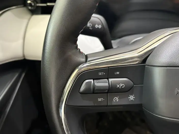 Ford Mondeo 2022 Model Facelift EcoBoost 245 Luxury Model – фото 9