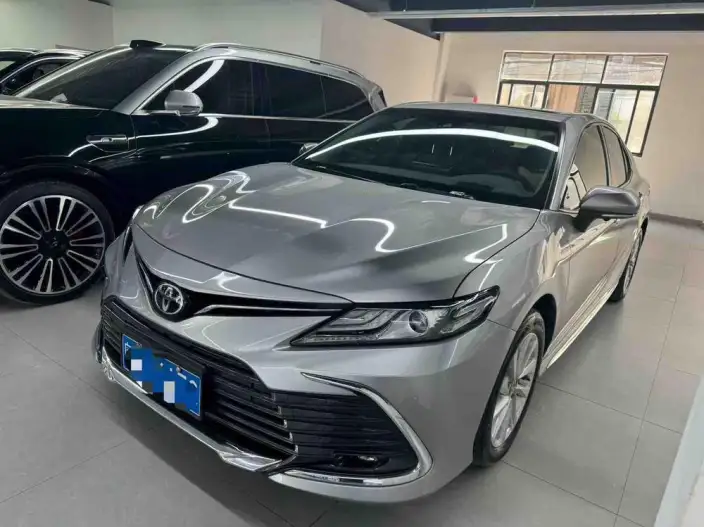 Toyota Camry 2023 Model 2.0G Deluxe Edition – фото 1