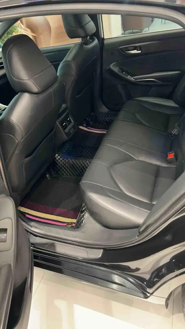Toyota Avalon 2022 Model 2.0L Deluxe Edition – фото 7