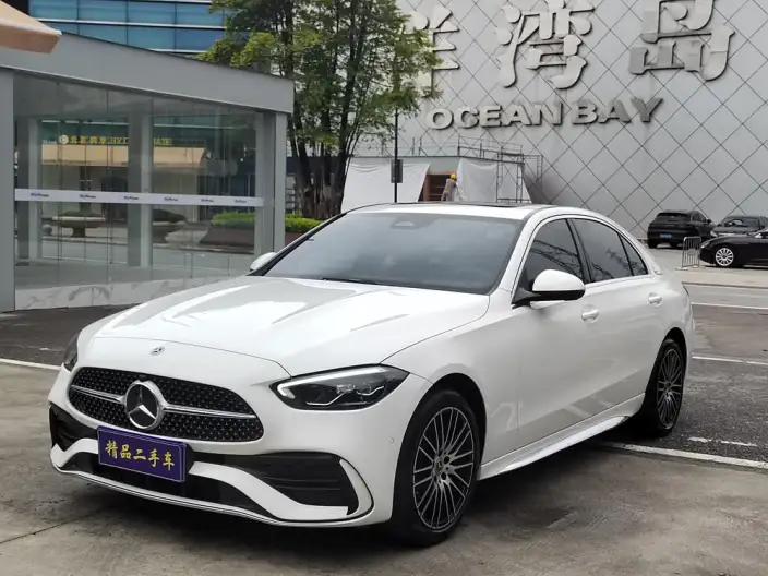 Mercedes-Benz C-Class 2024 Model C 200 L Sports Edition – фото 1