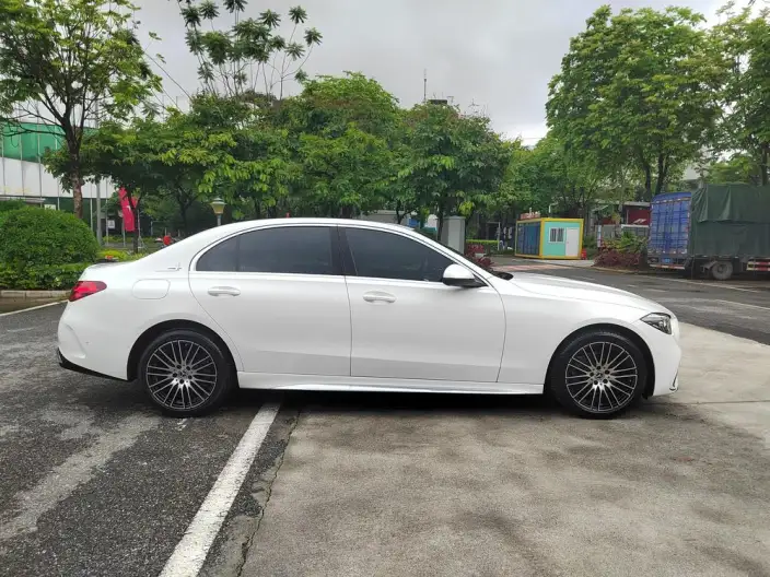 Mercedes-Benz C-Class 2024 Model C 200 L Sports Edition – фото 8