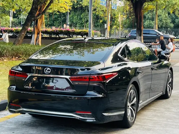 Lexus LS 2021 Model 500h Superior Edition – фото 6