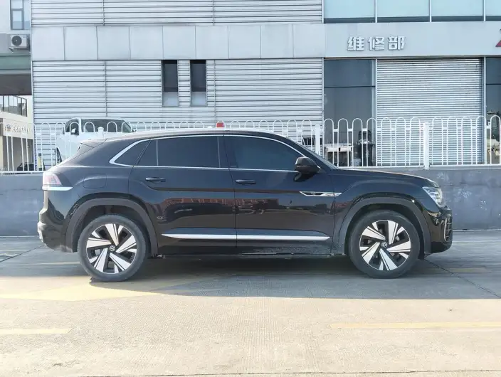 Volkswagen Teramont 2024 Model Teramont X 380TSI 4WD Respect Deluxe Edition – фото 7