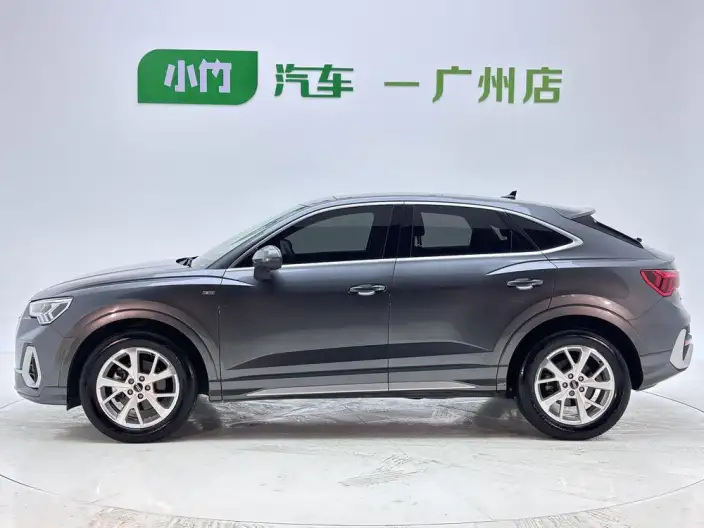 AUDI Q3 Sportback 2022 Model 35 TFSI Enterprising Model