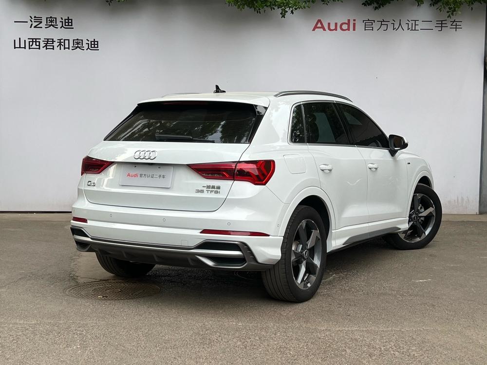 AUDI Q3 2021 35 TFSI Stylish Elegance – фото 4