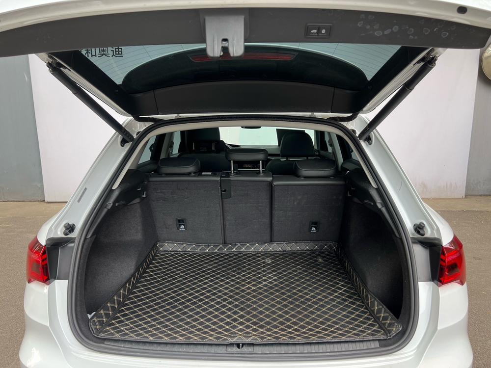 AUDI Q3 2021 35 TFSI Stylish Elegance – фото 9