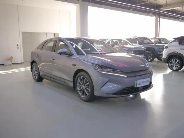 QinL EV 2025 Model 470KM Leading Model – фото 3