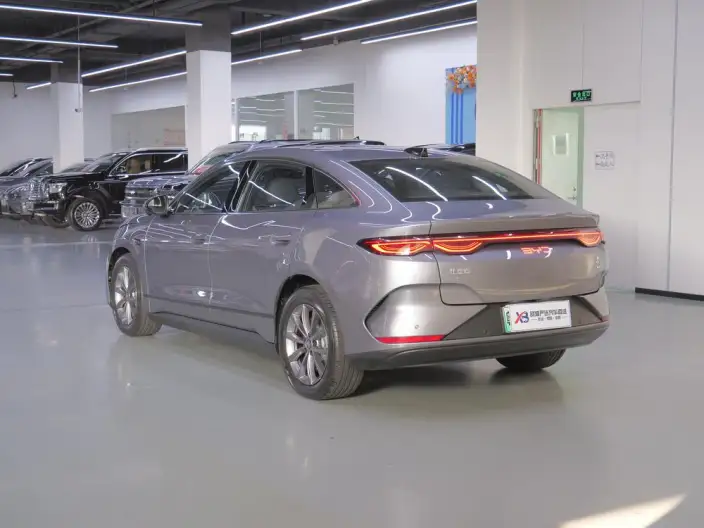 QinL EV 2025 Model 470KM Leading Model – фото 5
