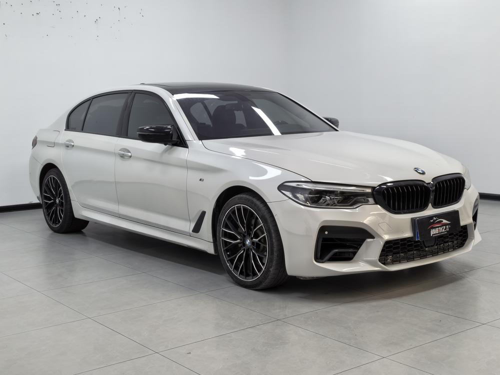 BMW 5 Series 2018 525Li M Sport Package – фото 3