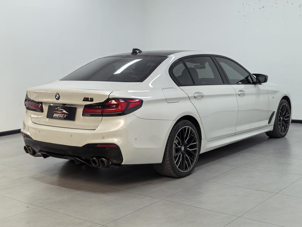 BMW 5 Series 2018 525Li M Sport Package – фото 6