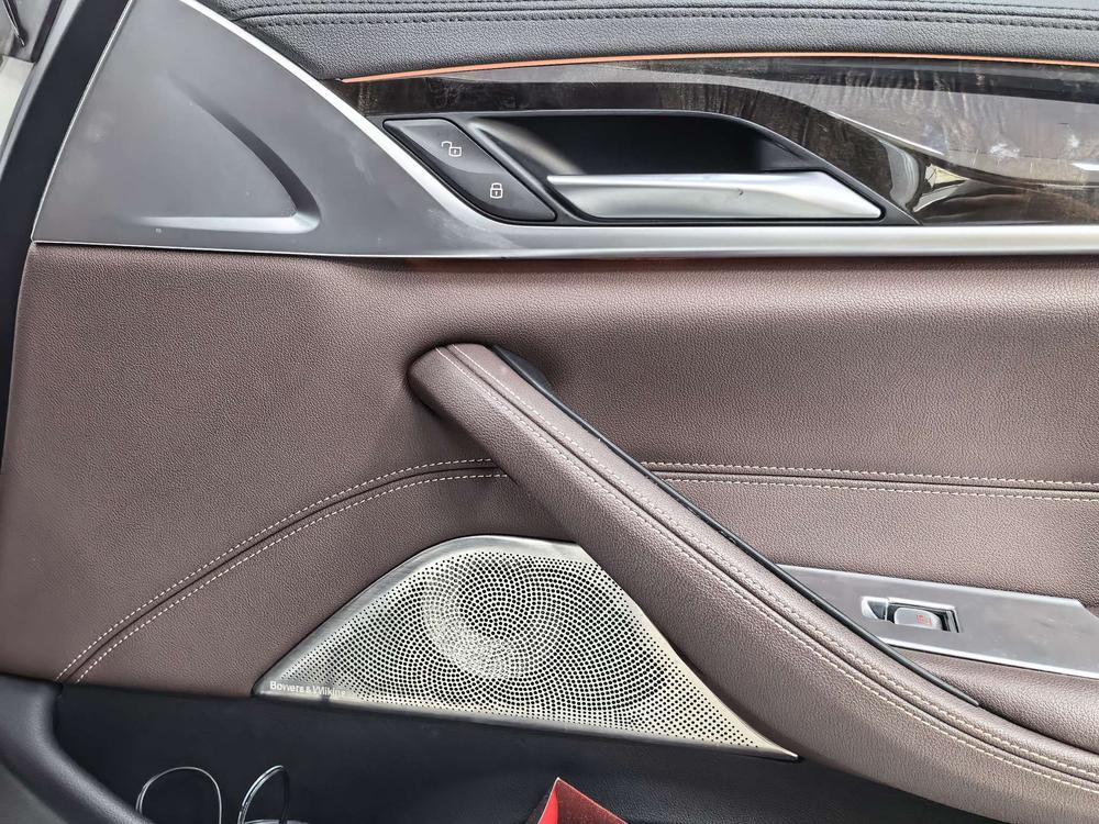 BMW 5 Series 2018 525Li M Sport Package – фото 8