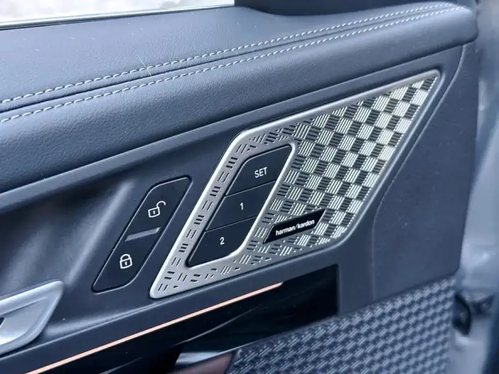 BMW X1 2023 Model sDrive25Li X Design Set – фото 10